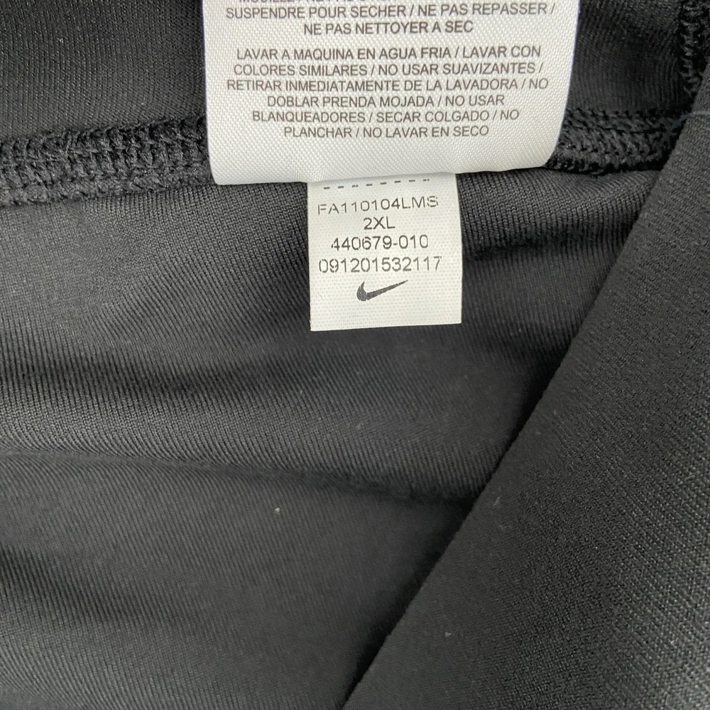 Nike Dri‎ Fit Crop Leggings Womens 2XL Black Stretch Moisture Wicking Tight Fit